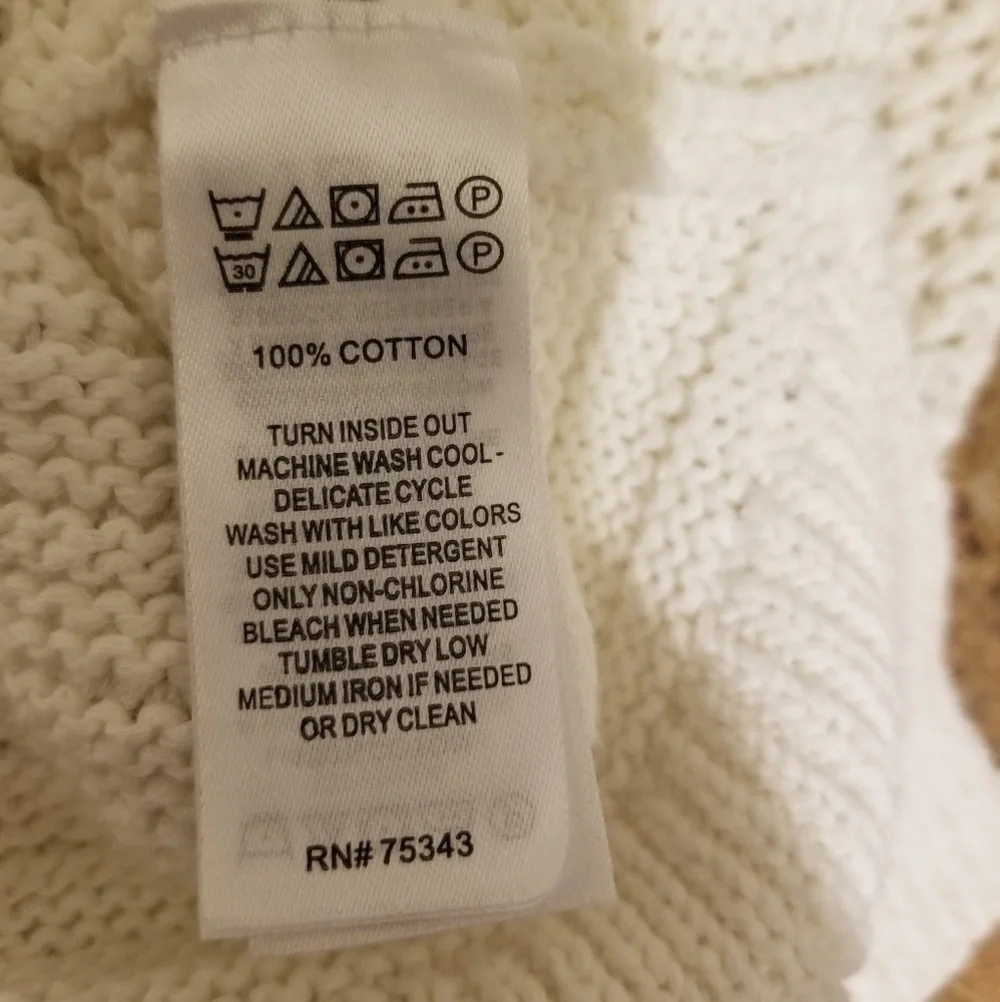 Tahari ivory/ beige sweater T92 - Picture 2 of 6